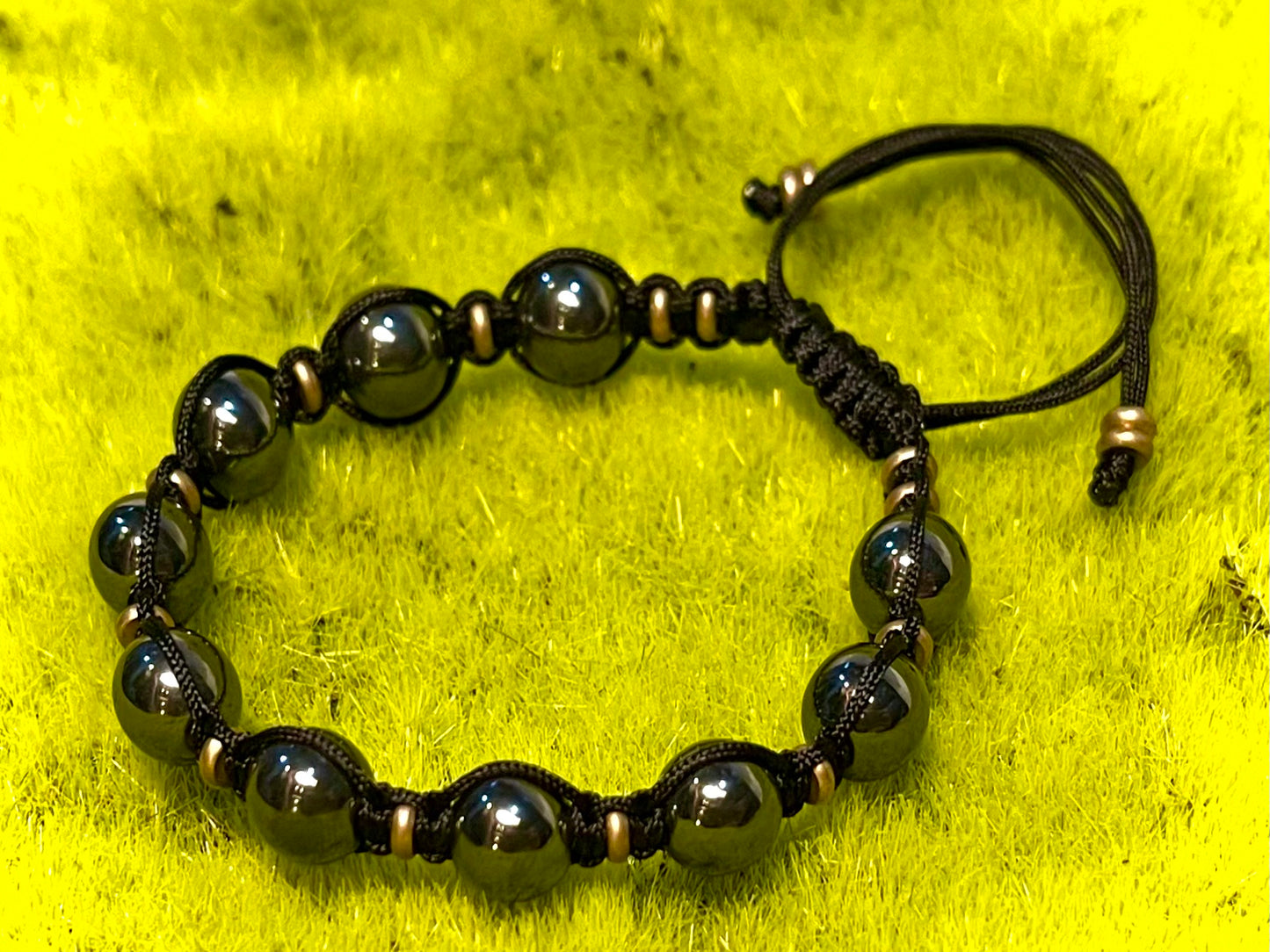HEMATITE ADJUSTABLE STONE BRACELET